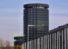 Ισπανία: Μετακίνηση διοίκησης της Caixa Bank εκτός Καταλονίας Ισπανία: Μετακίνηση διοίκησης της Caixa Bank εκτός Καταλονίας