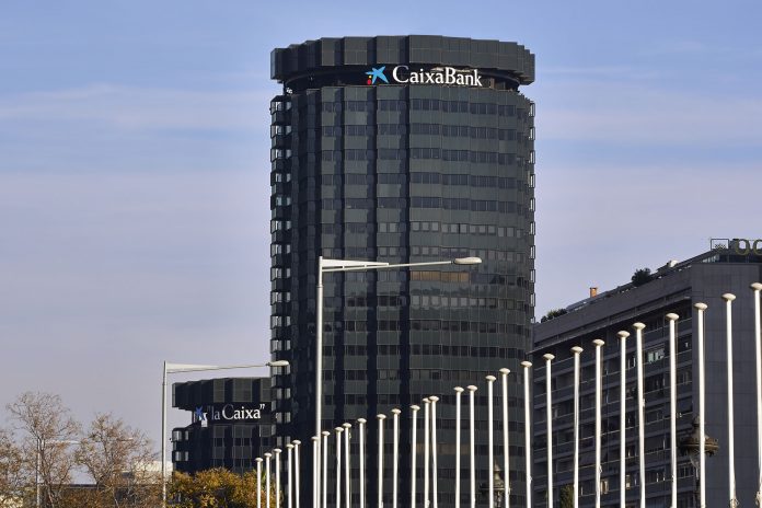 Ισπανία: Μετακίνηση διοίκησης της Caixa Bank εκτός Καταλονίας