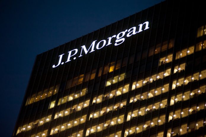 JP Morgan: Ανοιχτή στην ρύθμιση των Bitcoin