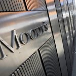 Moody’s: Οι τιμές των ελληνικών κατοικιών θα συνεχίσουν να αυξάνονται Moody’s: Αναθεωρούνται σε σταθερές οι προοπτικές πέντε ελληνικών τραπεζών