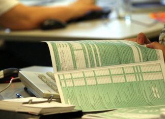 Παράταση για το πόθεν έσχες ζητούν οι φοροτεχνικοί Παράταση για το πόθεν έσχες ζητούν οι φοροτεχνικοί