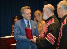 DUR: Βραβεύθηκε ο Διευθύνων Σύμβουλος από το Οικονομικό Παν.