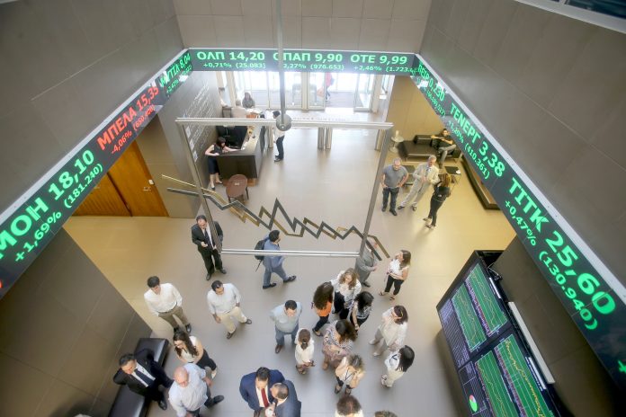 ΧΑ: Στις 766,28 μονάδες ο Γενικός Δείκτης Τιμών, άνοδο 0,65%