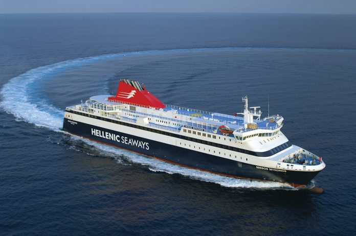 Attica Α.Ε.: Αποκτά το 98,83% της Hellenic Seaways