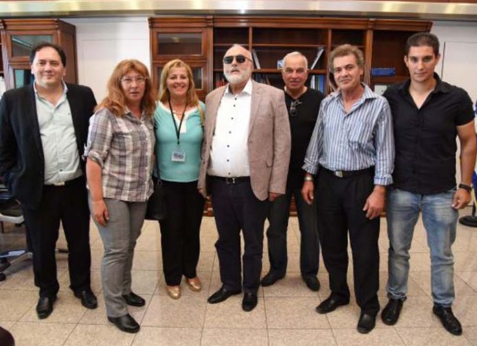 YΝΑΝΠ: Συνάντηση με εκπροσώπους των Οστρακαλιευτών YΝΑΝΠ: Συνάντηση με εκπροσώπους των Οστρακαλιευτών