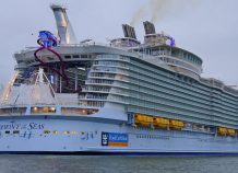 Royal Caribbean: Ακύρωση των κρουαζιέρων της στην Τουρκία και αντικατάσταση τους με ελληνικά νησιά Royal Caribbean: Ακύρωση των κρουαζιέρων της στην Τουρκία και αντικατάσταση τους με ελληνικά νησιά