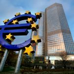 Die Welt: Μόνο ένα κούρεμα χρέους θα σώσει την Ευρωζώνη