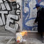 Ο κίνδυνος της φτώχειας αυξάνεται στην ΕΕ Ο κίνδυνος της φτώχειας αυξάνεται στην ΕΕ