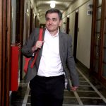 Τσακαλώτος: «Δεν ισχύει ότι δε θα κλείσει η αξιολόγηση» Τσακαλώτος: «Δεν ισχύει ότι δε θα κλείσει η αξιολόγηση»