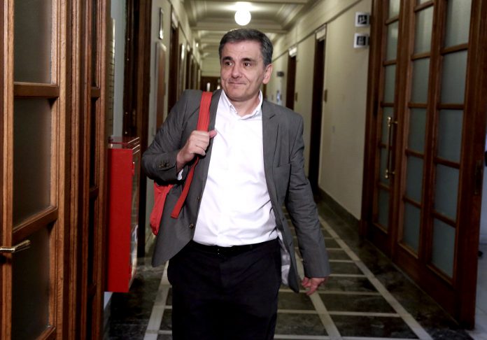 Τσακαλώτος: «Δεν ισχύει ότι δε θα κλείσει η αξιολόγηση»