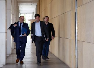 Ξεκινά η αξιολόγηση – Πώς θα καλυφθεί η τρύπα στα έσοδα