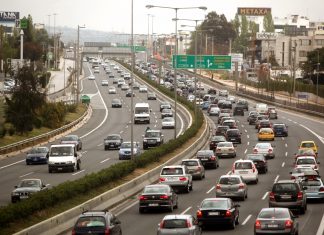 Αυξήθηκαν οι πωλήσεις αυτοκινήτων
