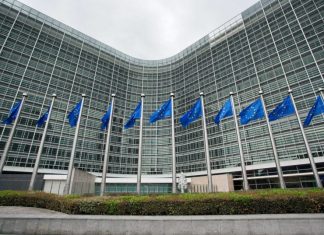 Κομισιόν: Η ΕΕ χρειάζεται να δει το τέλος των μονομερών ενεργειών στην Αν. Μεσόγειο