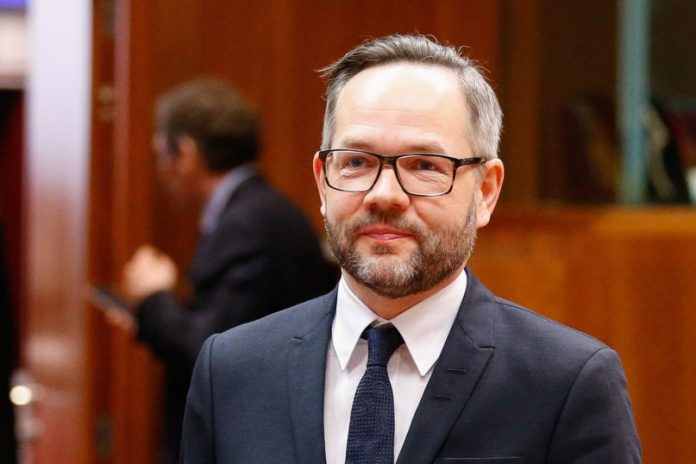 Μίχαελ Ροτ: Ικανοποιημένος από την πορεία της Ελλάδας