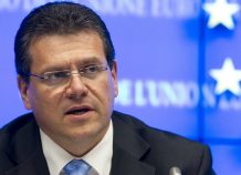 Σέφκοβιτς: Προχωρούν οι διαπραγματεύσεις για τους λιγνίτες της ΔΕΗ Σέφκοβιτς: Προχωρούν οι διαπραγματεύσεις για λιγνίτες ΔΕΗ