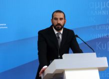 Ο Τζανακόπουλος «χρυσώνει το χάπι»: Το 70% της πρώτης κατοικίας προστατεύεται Το 70% της πρώτης κατοικίας προστατεύεται