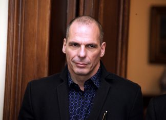 Βαρουφάκης: Η Ελλάδα πτώχευσε το 2009