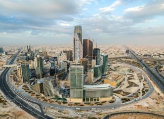 Υπό κράτηση για διαφθορά προσωπικότητες Σαουδικής Αραβίας