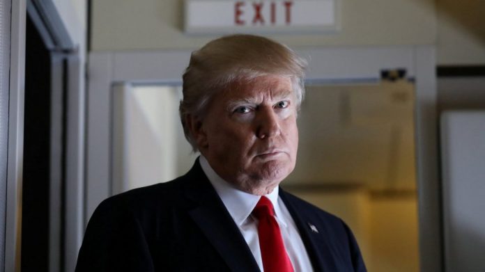 «Εξαφανίστηκε» ο λογαριασμός Twitter του Ντόναλντ Τραμπ