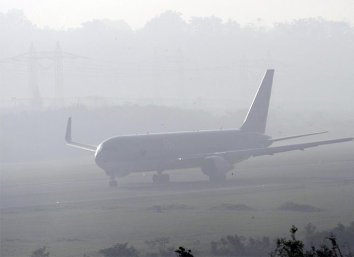 Προβλήματα λόγω ομίχλης στο αεροδρόμιο «Μακεδονία»