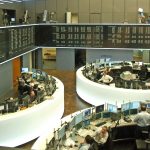 Ευρωπαϊκά χρηματιστήρια: Σε υψηλό διετίας οι μετοχές στο ξεκίνημα των συναλλαγών Σε υψηλό διετίας οι μετοχές στο ξεκίνημα των συναλλαγών