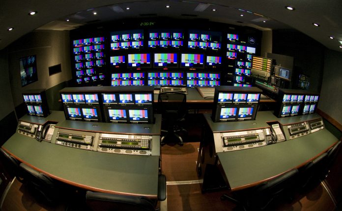 Στο ΦΕΚ η προκήρυξη για τις τηλεοπτικές άδειες