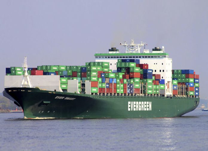 Ever Smart: Απώλεια 42 Containers