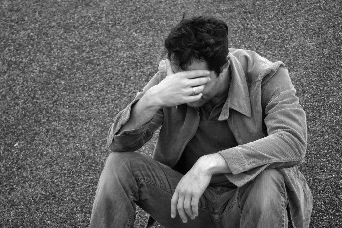Διπλές εισφορές για 200.000 αυτοαπασχολουμένους