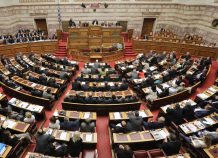 Ενστάσεις ελάσσονα αντιπολίτευση για το κοινωνικό μέρισμα
