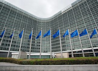 Κομισιόν: Μεταρρυθμίσεις και μετά τη λήξη του προγράμματος