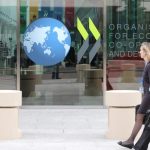 ΟΟΣΑ: Πρώτη η Ελλάδα στην αύξηση φόρων Άνχελ Γκουρία: «Η Ελλάδα έχει καταγράψει αξιοσημείωτη ανάπτυξη»