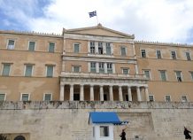 Τρίτη μέρα συζήτησης και αντιπαράθεσης κυβέρνησης-αντιπολίτευσης για τον κρατικό προϋπολογισμό 2021