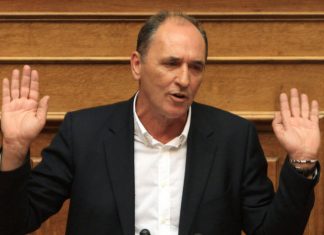 Σταθάκης: Καμία αύξηση στα τιμολόγια της ΔΕΗ