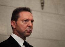 Στουρνάρας: Πώς η Ελλάδα θα γίνει πόλος ξένων επενδύσεων