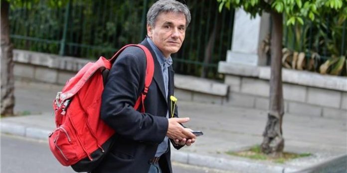 Αγώνας δρόμου για το κλείσιμο της αξιολόγησης