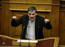 Τσακαλώτος: Ζορίσαμε την μεσαία τάξη