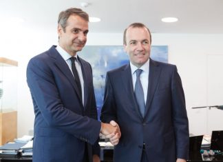 Βέμπερ: «Η Ευρώπη θα σταθεί στο πλευρό της Ελλάδας»