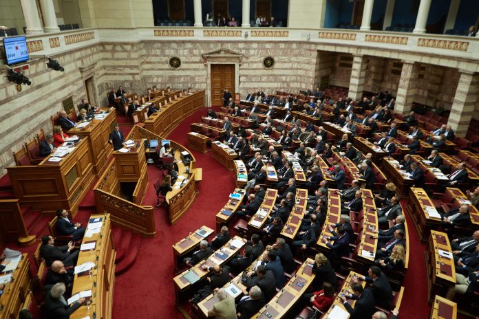 Βουλευτές ΝΔ: Κατηγορίες στην κυβέρνηση για εμπόδια