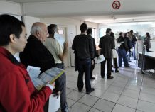 Η υπερφορολόγηση των μεσαίων εισοδημάτων Η υπερφορολόγηση των μεσαίων εισοδημάτων