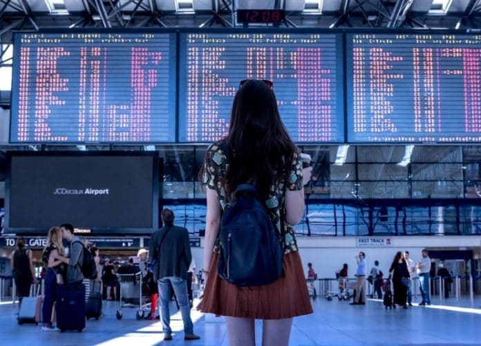 Άμβλυνση της εποχικότητας φανερώνουν τα στατιστικά στοιχεία του ΣΕΤΕ