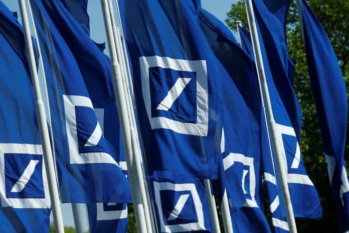 Deutsche Bank: Λαμβάνει κλήτευση για τους λογαριασμούς Τραμπ