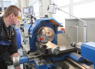 General Electric: Περικοπή 12.000 θέσεων εργασίας