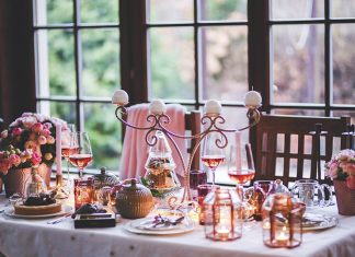 ΕΣΕΕ: Φθηνότερο κατά 1,29% σε σχέση με το 2016 το χριστουγεννιάτικο τραπέζι