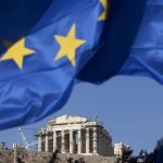 Les Echos: Οι Έλληνες βλέπουν το τέλος του τούνελ