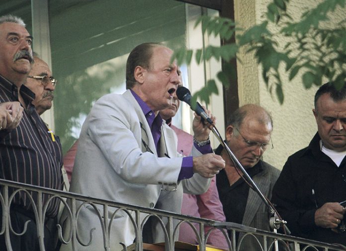 Λυμπερόπουλος: «Δικαιωμένοι» οι οδηγοί ταξί από την απόφαση για την Uber