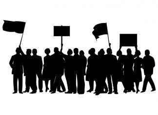 Θεσσαλονίκη: Διαμαρτυρία για το κυριακάτικο άνοιγμα των καταστημάτων