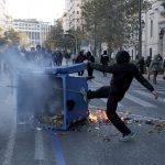 Ένταση στην πορεία για τον Αλέξη Γρηγορόπουλο