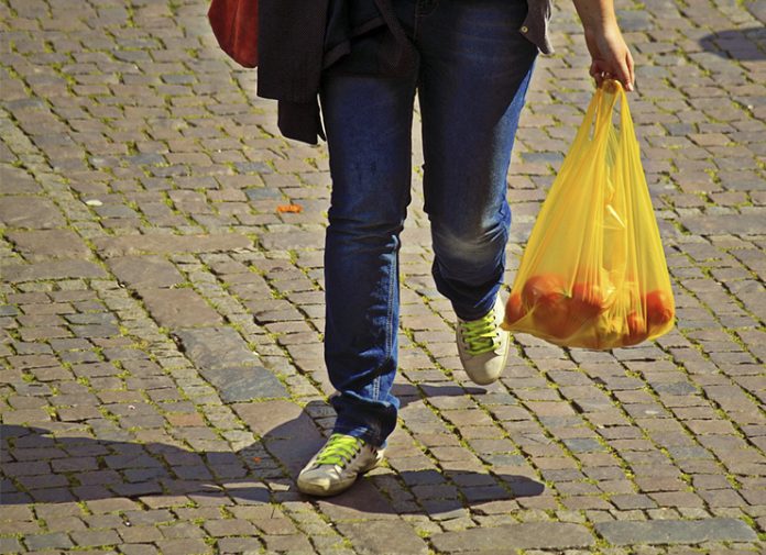 ΙΕΛΚΑ: Ενημερωτική καμπάνια για τη μείωση της πλαστικής σακούλας