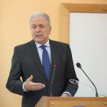 Δ. Αβραμόπουλος: Η αλληλεγγύη δεν είναι "a la carte"