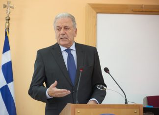 Δ. Αβραμόπουλος: Η αλληλεγγύη δεν είναι "a la carte"